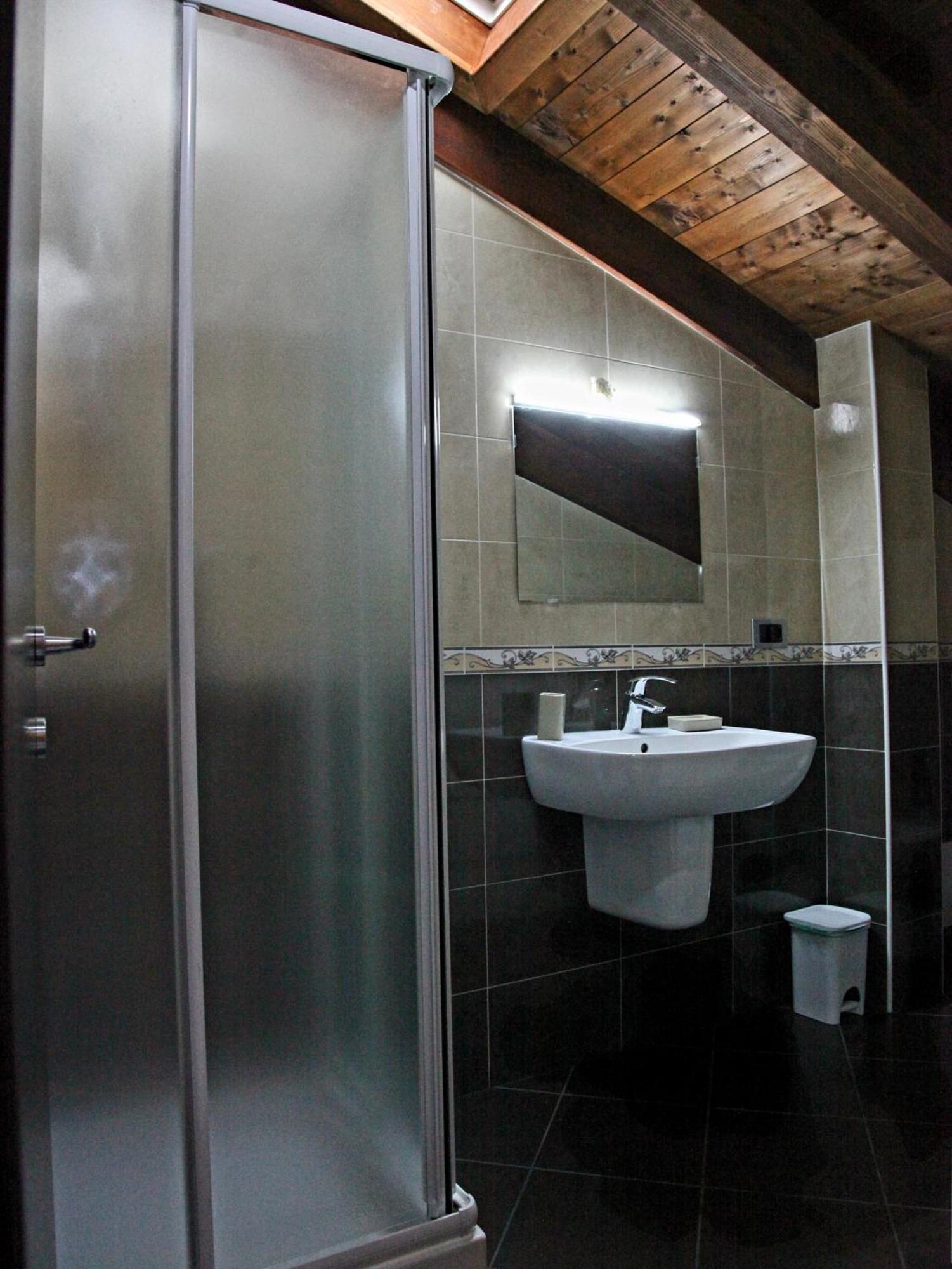 Rb Della Torre Bed & Breakfast Porretta Terme Bagian luar foto